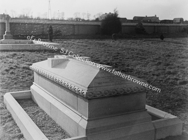 CEMETARY  BISHOP BROWNE'S TOMB